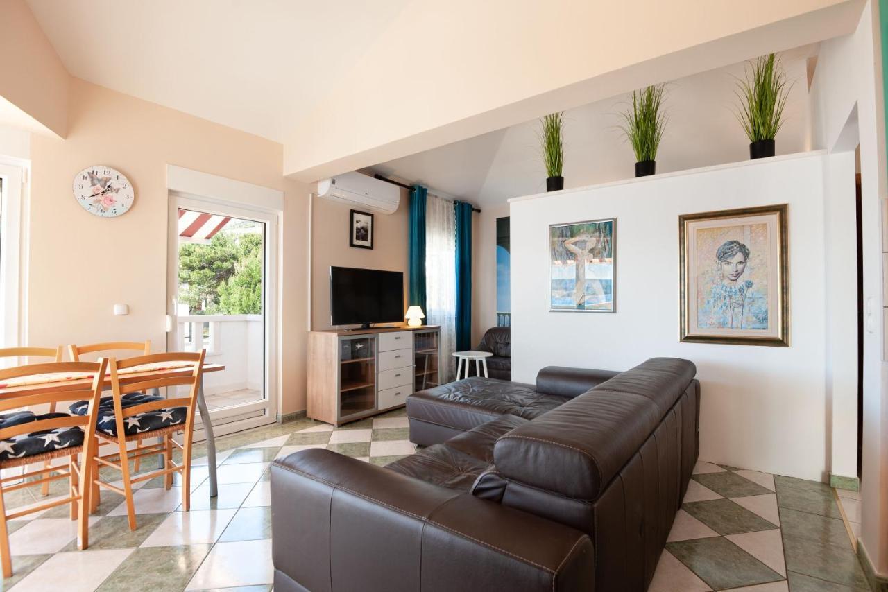 לוקבה Apartments Gordana מראה חיצוני תמונה