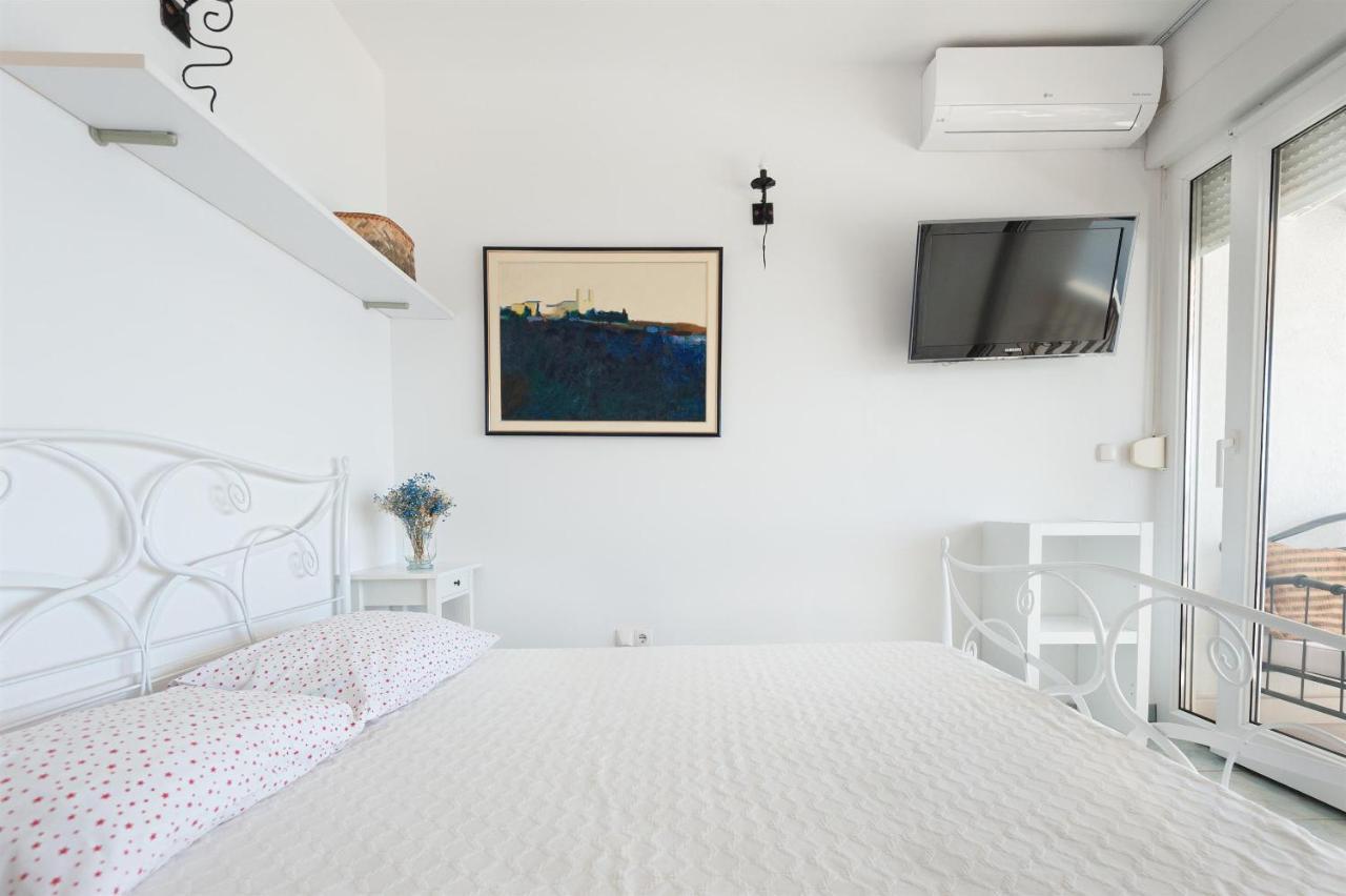 לוקבה Apartments Gordana מראה חיצוני תמונה