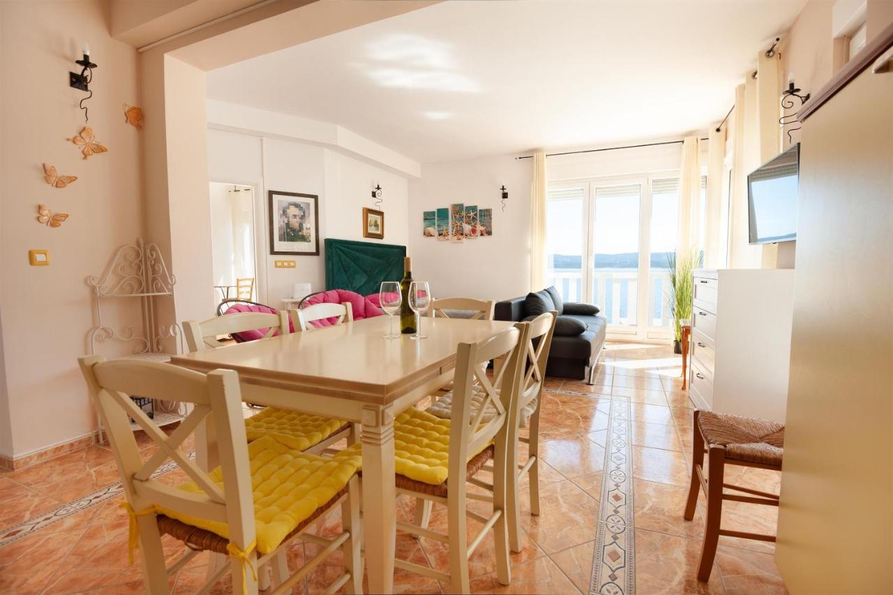 לוקבה Apartments Gordana מראה חיצוני תמונה